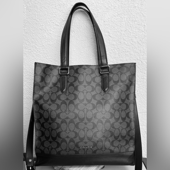 Coach Graham Structured Tote - Picture 15 of 15